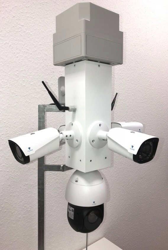 Videoüberwachung mit Systemkopf Secura 5 / PTZ-IP